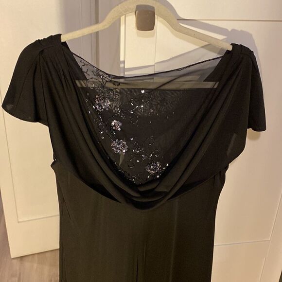 Patra Dress - Picture 4 of 5